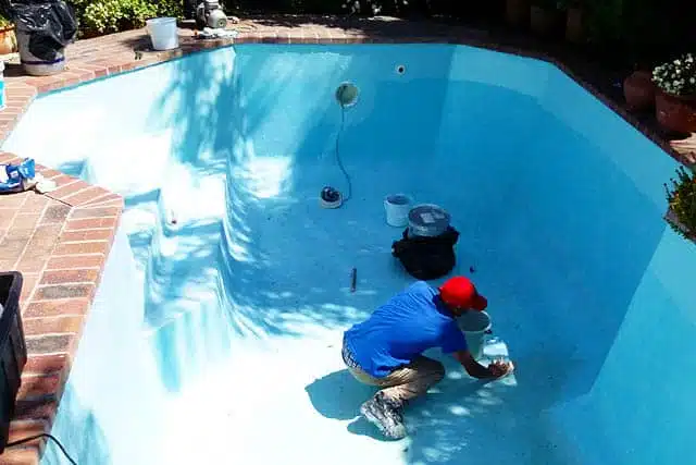 creative cascades swimming pool fibreglass relining